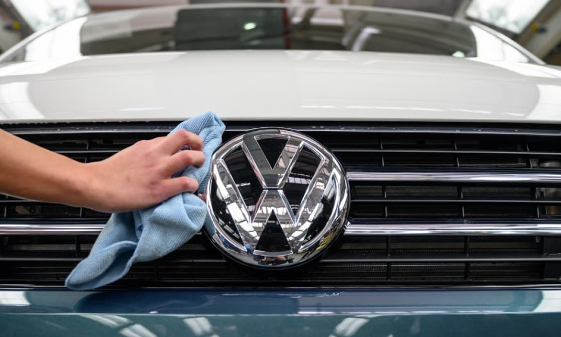 Štát pomôže predajcom automobilov