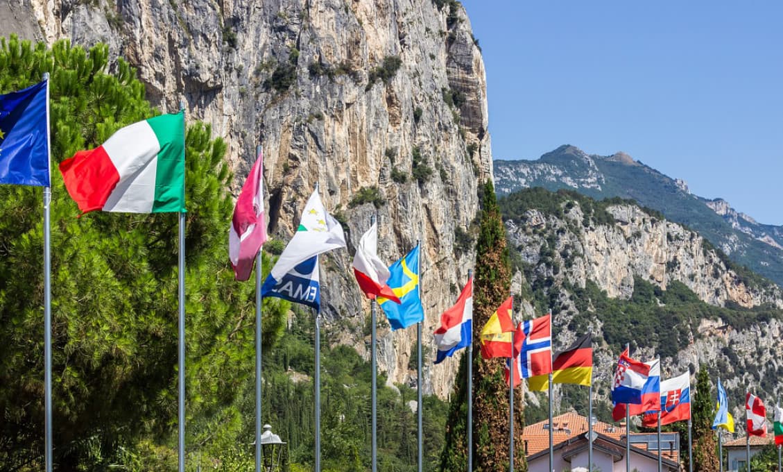 EÚ smeruje k ďalšiemu rozšíreniu na Balkán