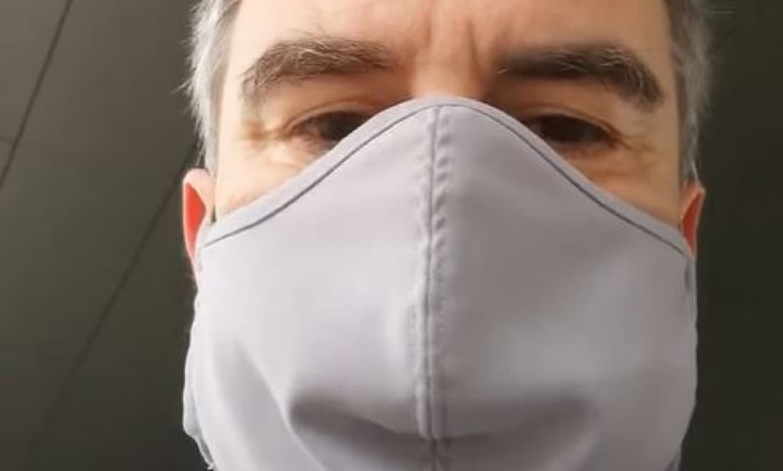 Odborne argumentovať Matovičovi a jeho partii je úplne zbytočné, tvrdí košický neurochirurg