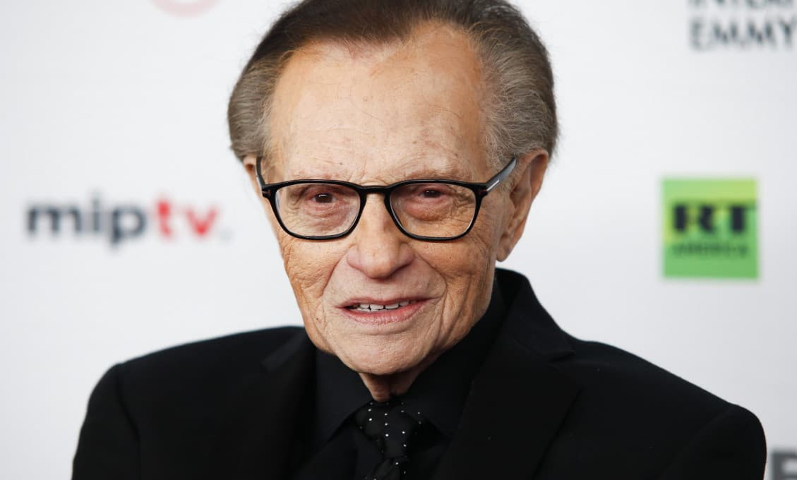 Kráľ je mŕtvy! - zomrel legendárny moderátor CNN Larry King