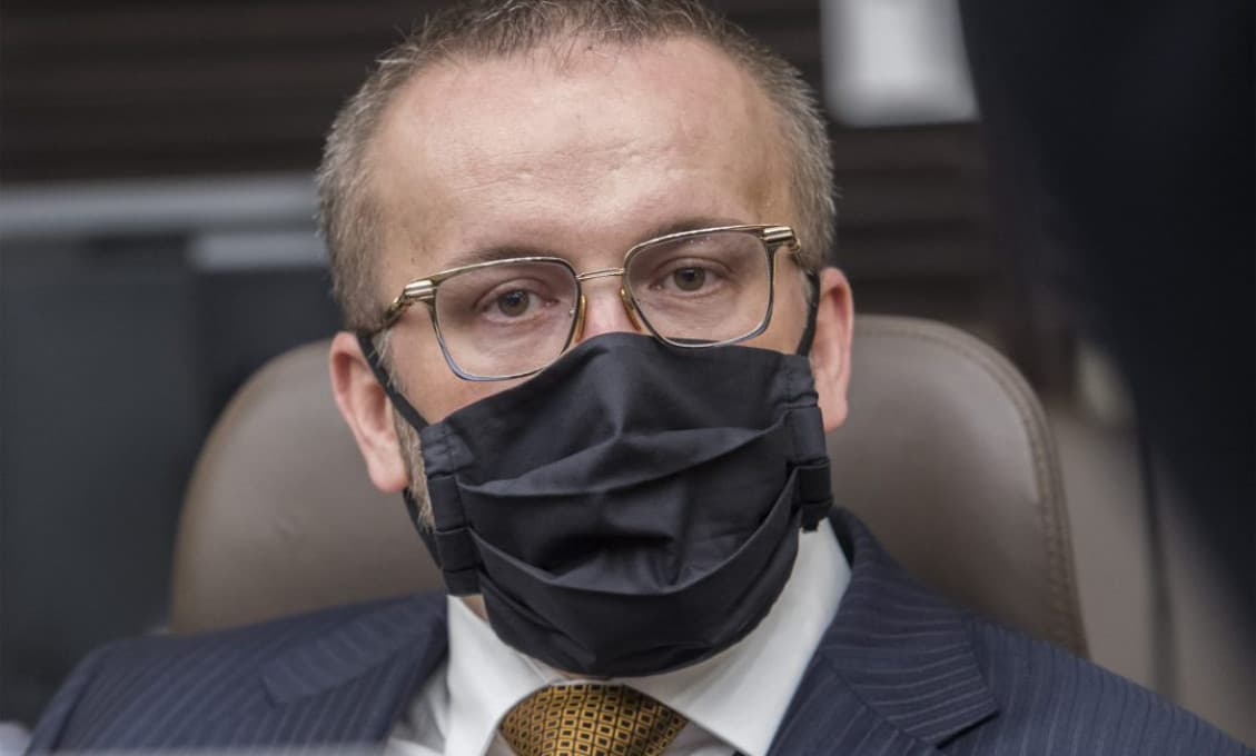 Čarnogurský ml.: Čo je to za šéfa tajnej služby, keď nevie utajiť ani vlastnú trestnú činnosť?