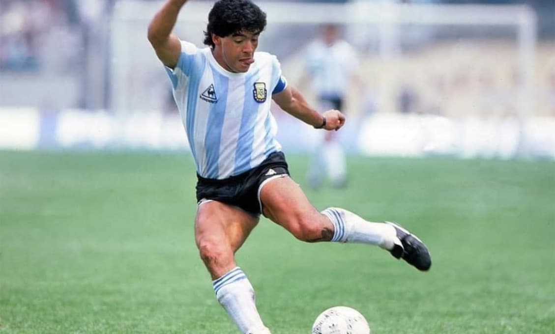 Porsche Diega Maradonu sa predalo za rozprávkovú sumu