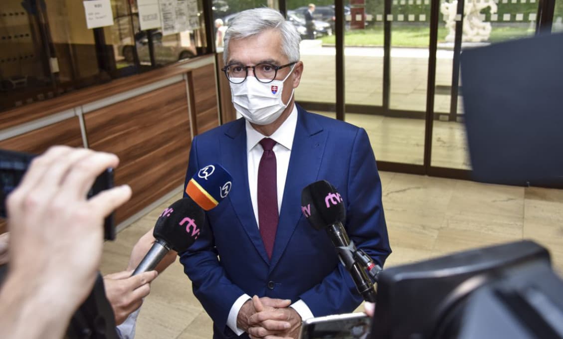 Korčok sa priznal: Za Matoviča a Sulíka kopal už vtedy, keď bol štátnym tajomníkom vo Ficovej vláde