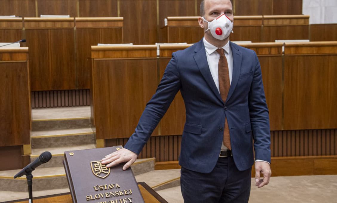 Grendel: Vynútená výmena premiéra je vážnym zásahom do koaličných vzťahov