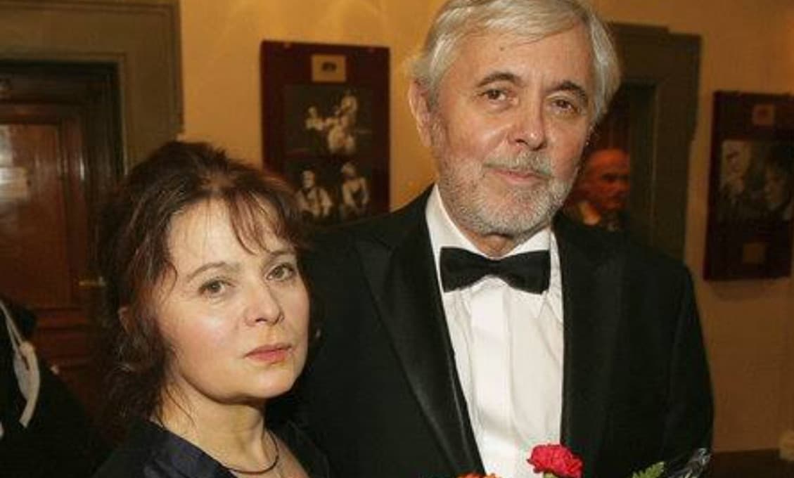 Chorý manžel Popolušky Šafránkovej po jej smrti utiekol z ich vily: Kolegovia o neho majú strach