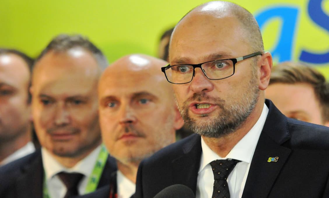 Blaha: Po dnešku môžeme stranu SaS definitívne označiť za fašistickú, chce mi zobrať ročný plat