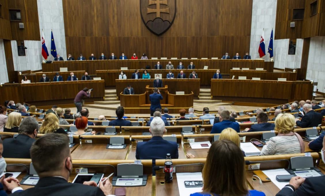 Opozícia žiada parlament diskutovať o zdražení potravín, predpokladá, že koalíciu téma nezaujíma