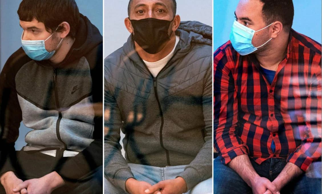 MIMORIADNA SPRÁVA: Na mieste vážnej nehody zasahuje 15 hasičov a dva vrtuľníky