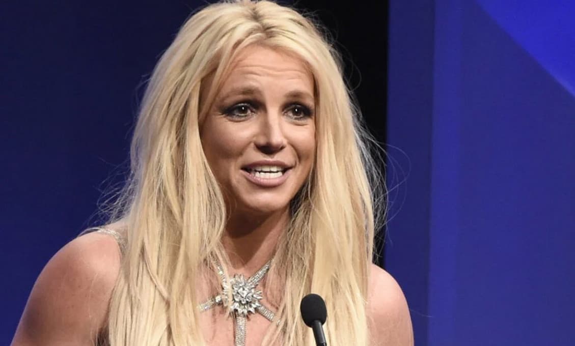 Súd otcovi speváčky Britney Spearsovej odobral opatrovníctvo nad dcérou