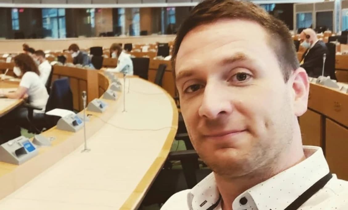 Uhrík politikom v Bruseli: prestaňte šikanovať konzervatívne štáty strednej Európy!