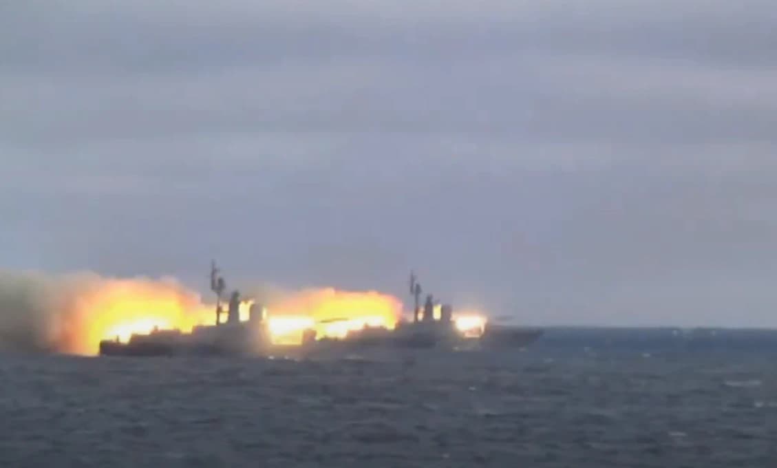 Prezident Putin - "USS Mount Whitney je na všetkých našich zameriavačoch"