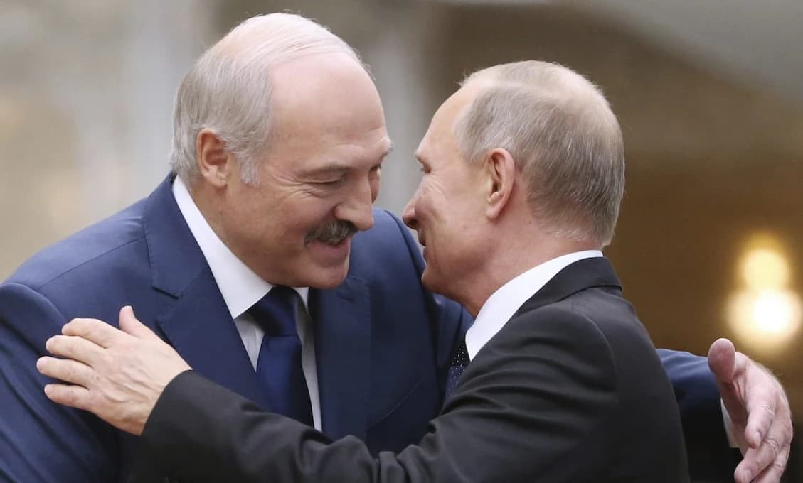 Putin a Lukašenko schválili vojenskú doktrínu zväzového štátu Ruska a Bieloruska