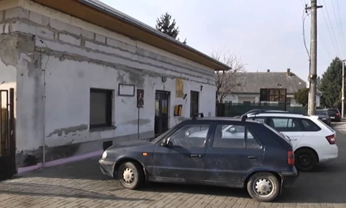 Slovenská pošta "skvalitňuje" služby masívnym zatváraním pobočiek a rušením schránok