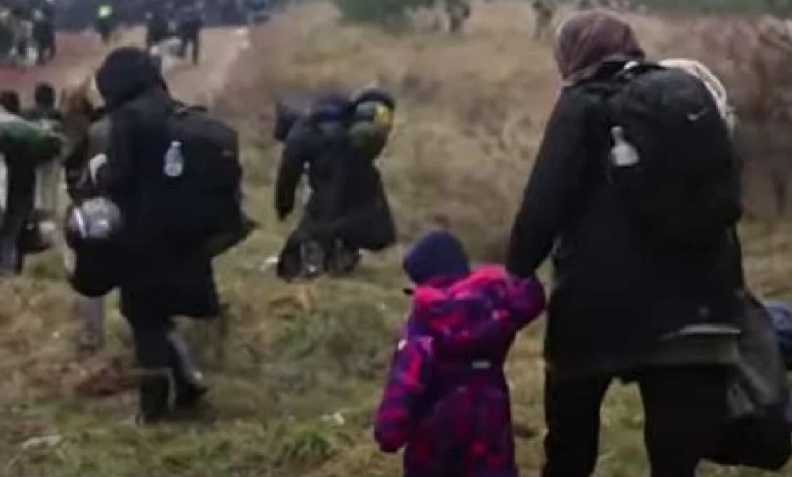 Tajný dokument Európskej komisie : väčšina prevádzačov migrantov z Poľska žije v Nemecku ! (VIDEO)