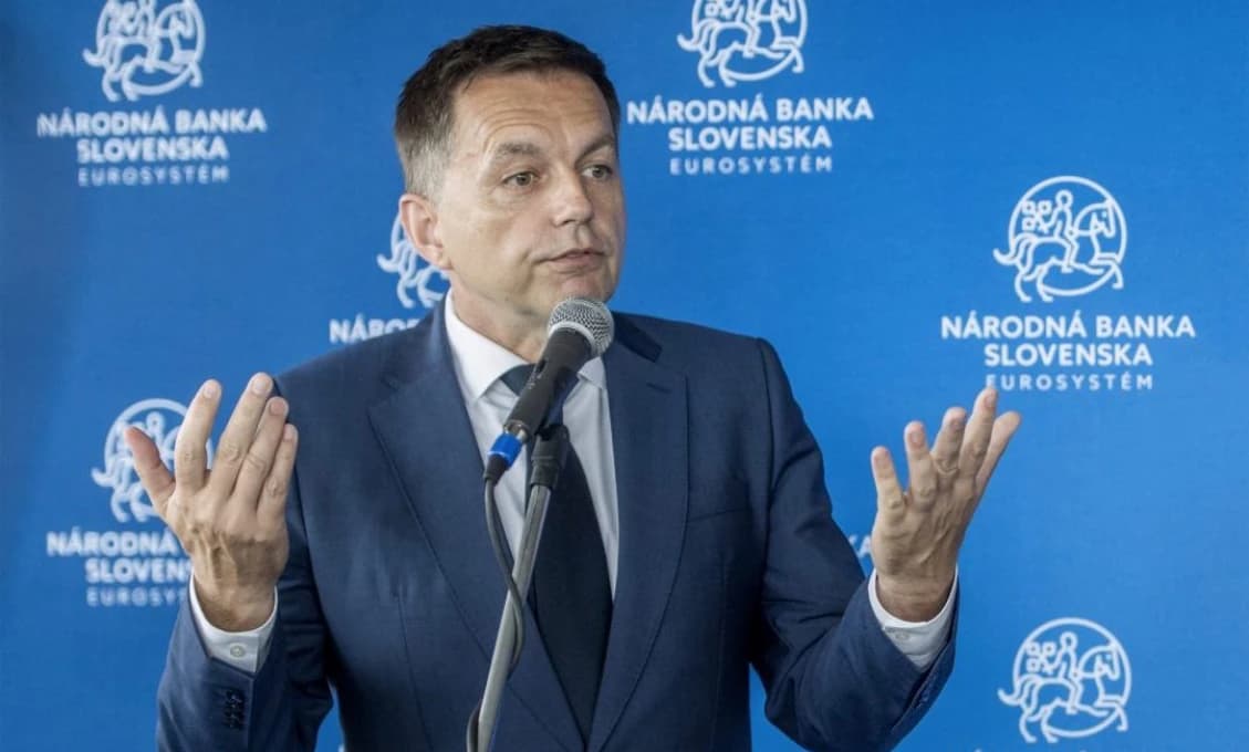 O sťažnosti guvernéra NBS voči obvineniu sa ešte nerozhodlo