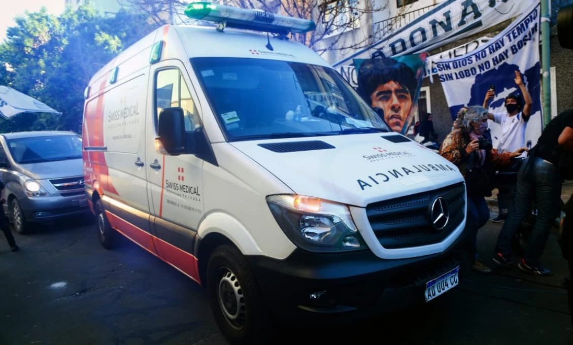 Tiesňová linka je preťažená, varujú zdravotnícki záchranári