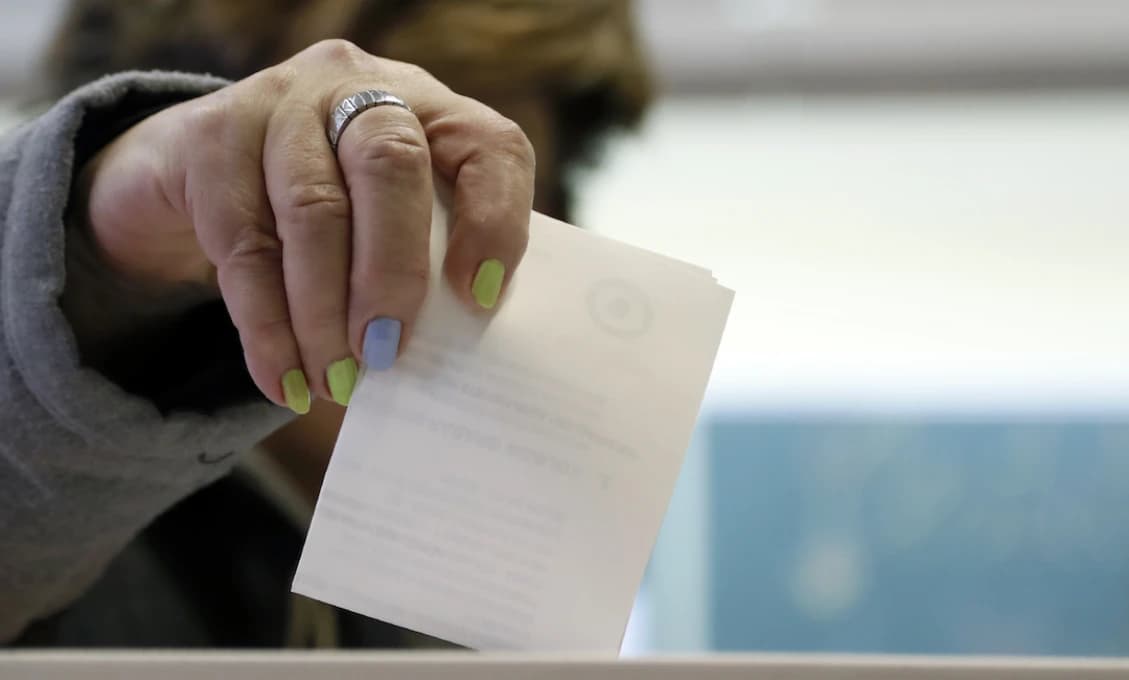 Bulharsko: Prezident Radev obhájil mandát v druhom kole volieb