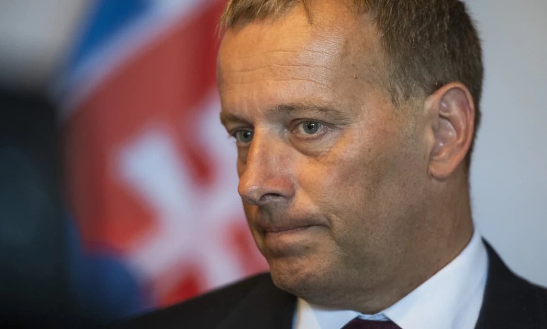 Parlament reaguje na vulgarizmus vo vlastnom webe