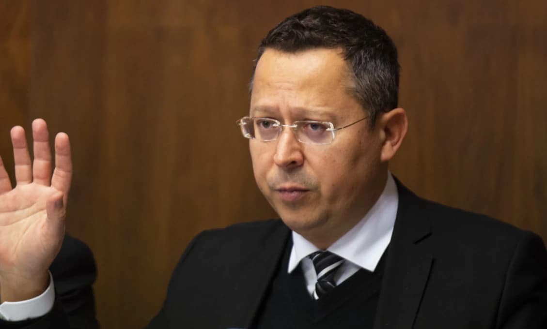 Ladislav Kamenický: Ľudia nechcú poukážky s QR kódmi, ale predčasné voľby