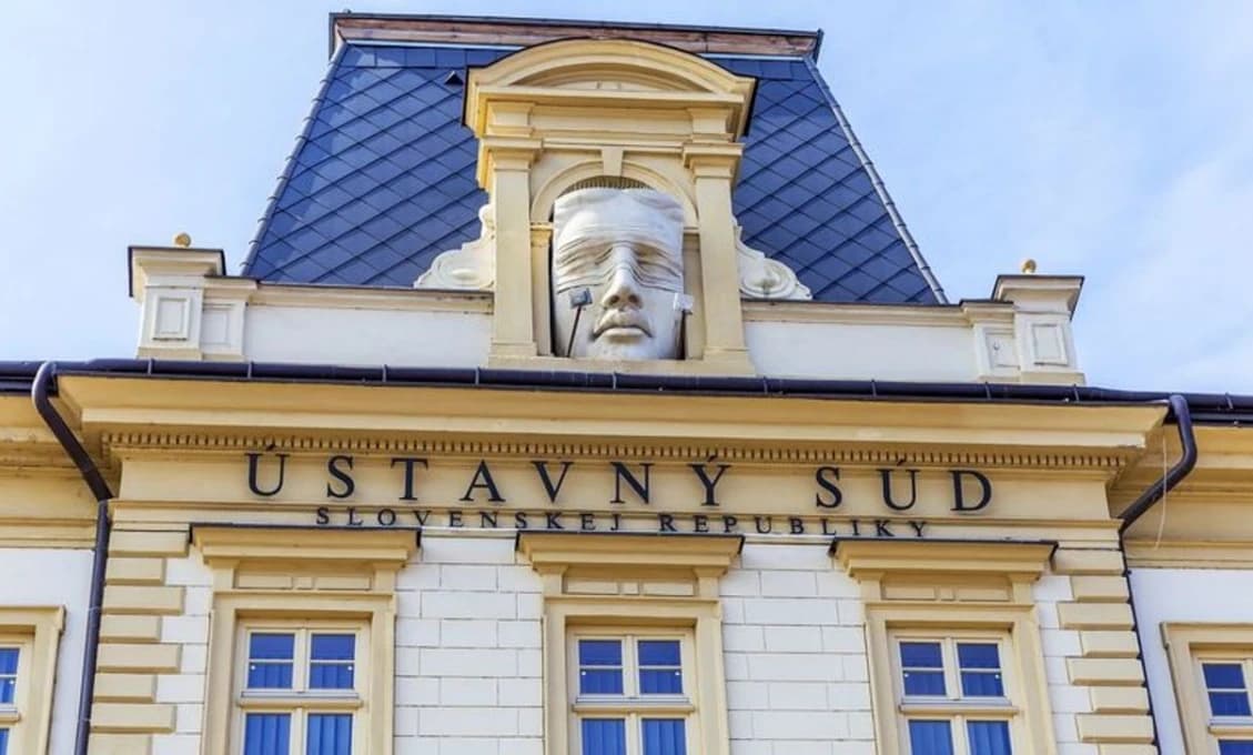 GP Maroš Žilinka podal podnet, či sú vyhlášky ÚVZ v súlade so zákonom. Verdikt je známy