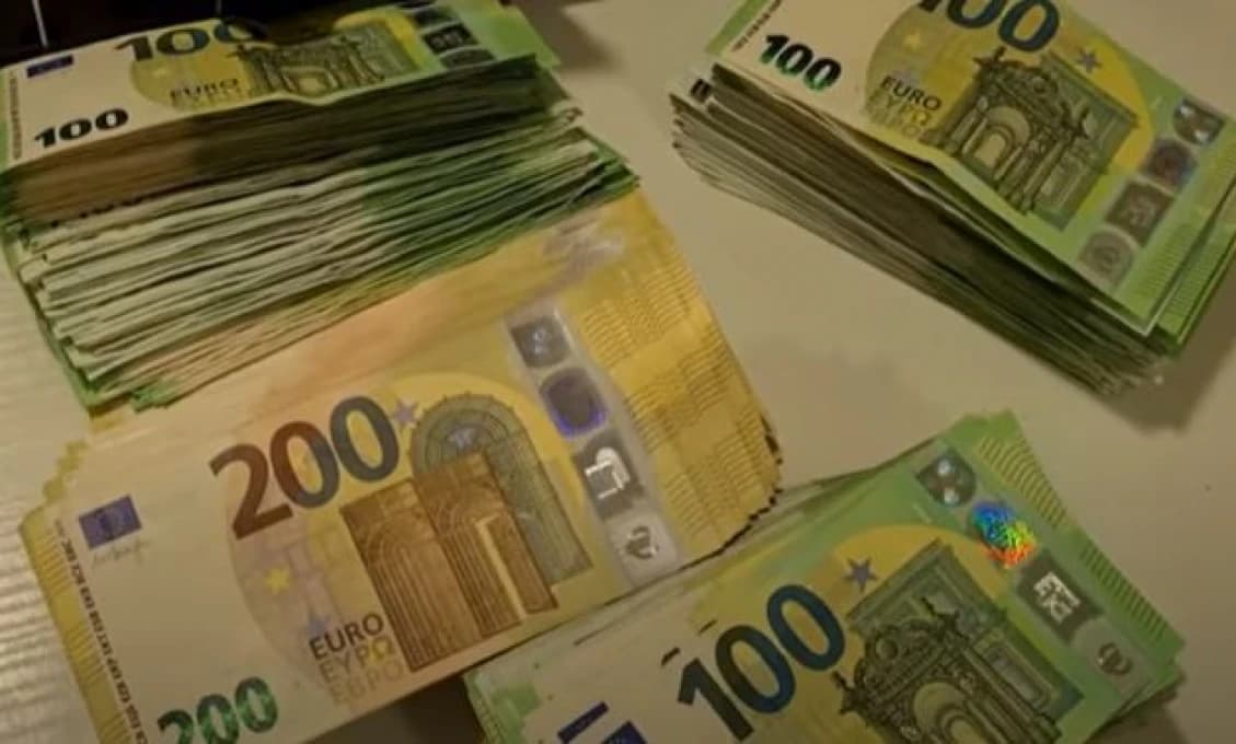 Maďarsko ďakuje Slovensku za rekordné tržby. Čo je na Slovensku zakázané, za hranicami je povolené