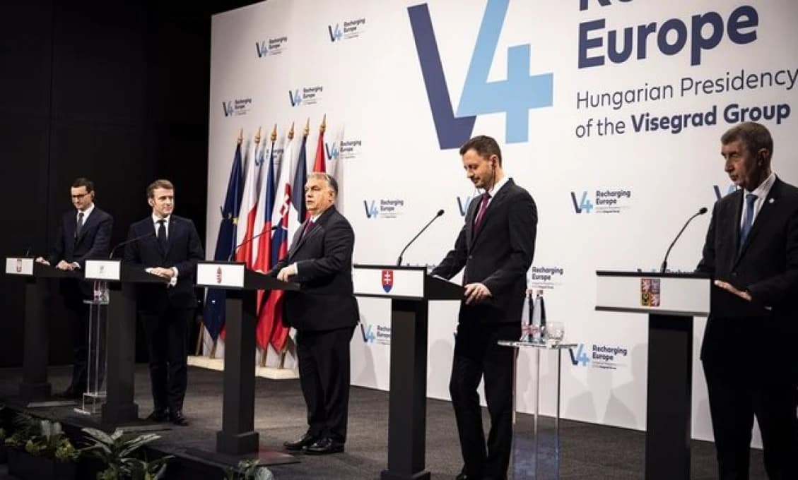 Vyšehradská štvorka sa mení na V2+2: Čo o nás píše zahraničie?