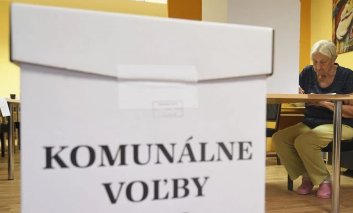 Komunálne a regionálne voľby by sa mohli konať 29. októbra