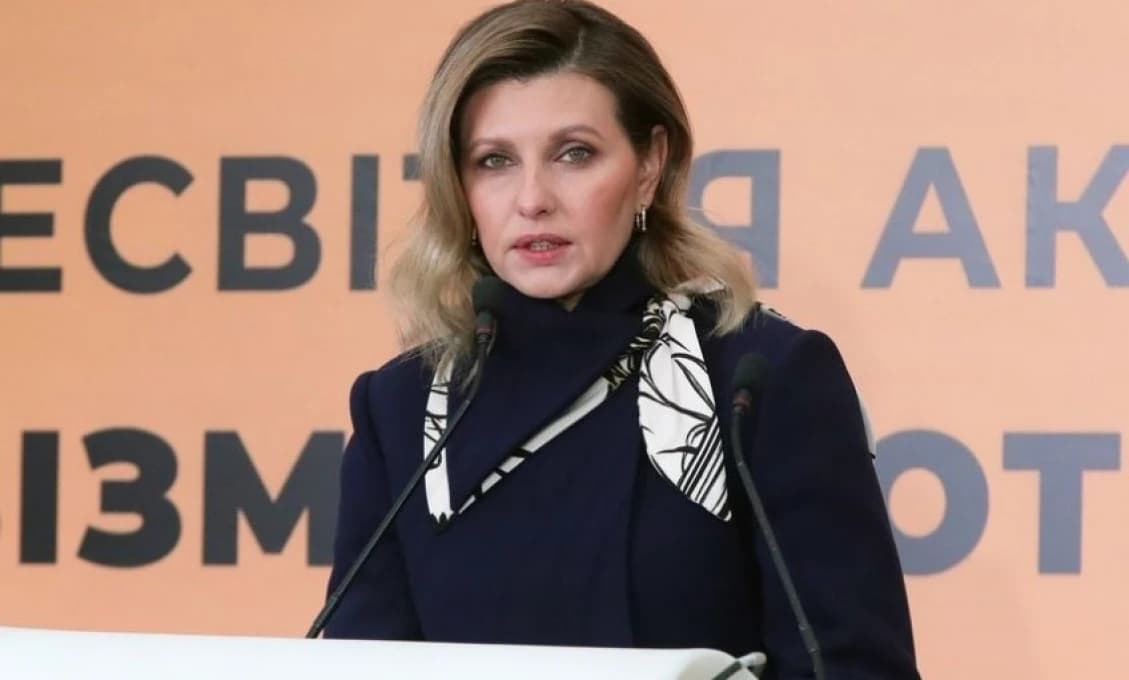 Koľko detí musí ešte zomrieť, aby prestali strieľať? Pýta sa Olena Zelenská (FOTO)