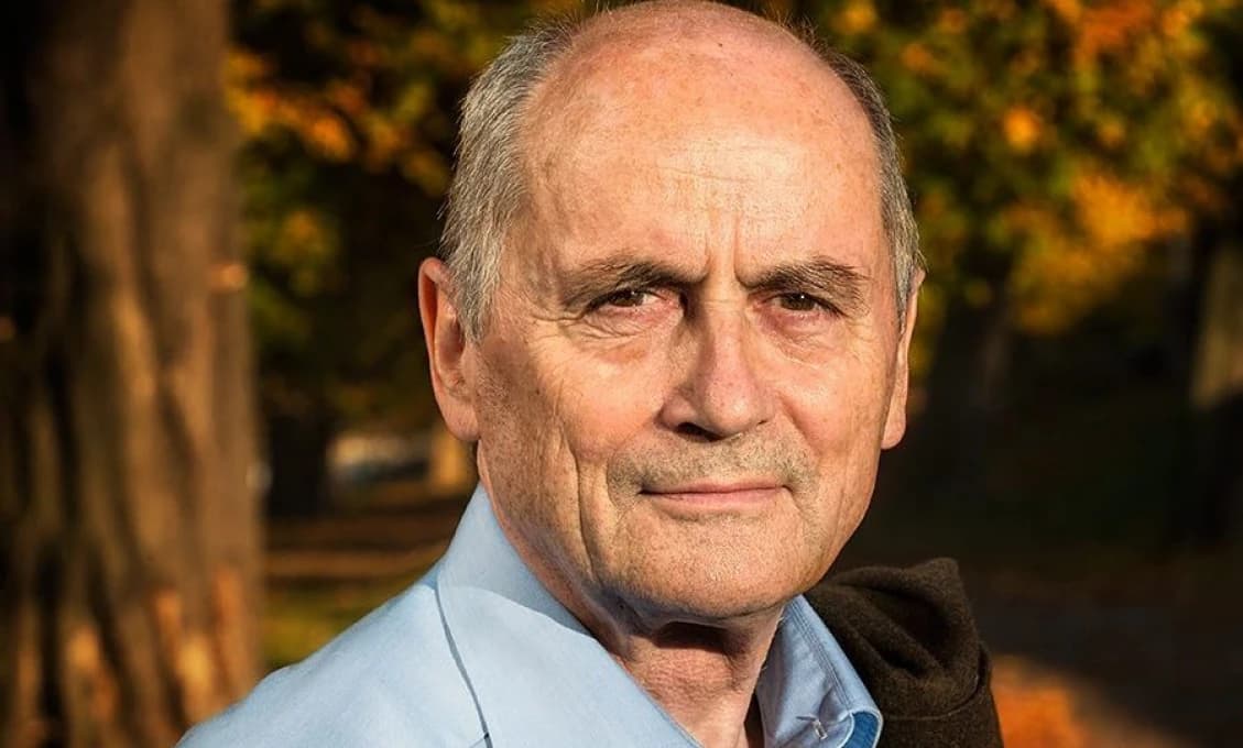 Ján Čarnogurský: Slovensko sa musí prispôsobovať Bruselu a to v podstate tomu, čo hovoria najmä Spojené štáty