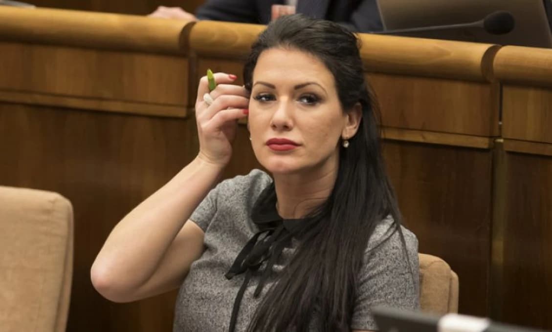 Bittó Cigániková: Tá má kostru! (+galéria)