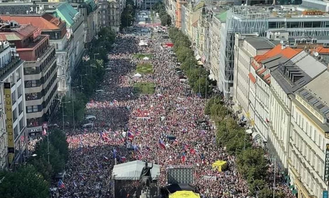 Slováci, spamätajme sa a ťahajme konečne za jeden povraz! Vyzýva Heredoš