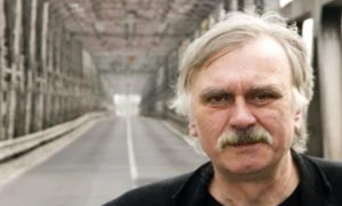 Spisovateľ Bakoš ironicky: Čaká nás vláda skutočných odborníkov