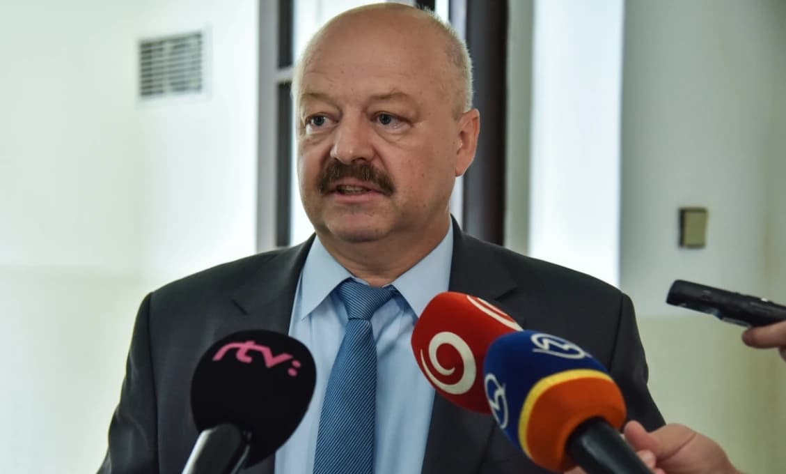 Pavel Macko tvrdí, že Slovensko je mentálne ruskou kolóniou a Slovákov posiela na Sibír