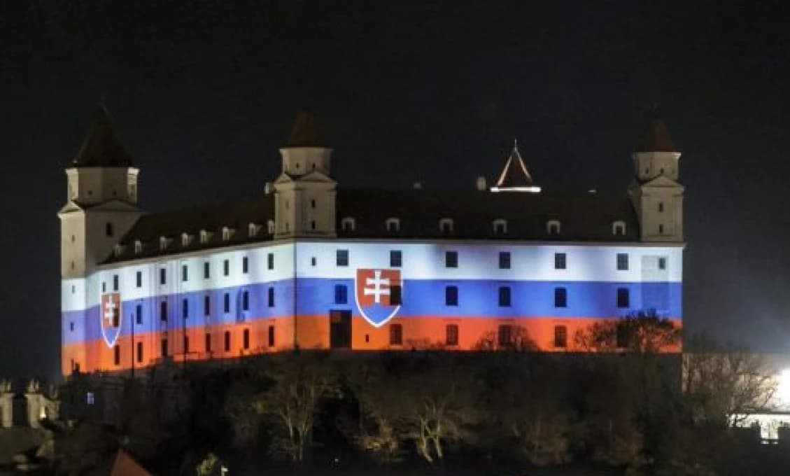 Výstavba luxusných bytov pod hradom je problém