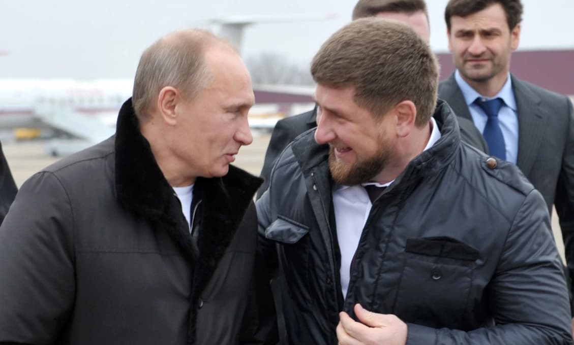 Líder Čečencov Kadyrov chce pritvrdiť: Zváž jadrové zbrane, radí Putinovi