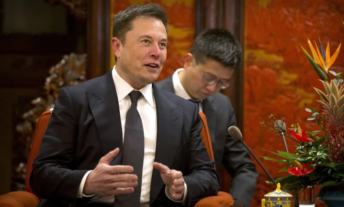 Elon Musk čelí vyšetrovaniu s spojitosti s nákupom Twitteru
