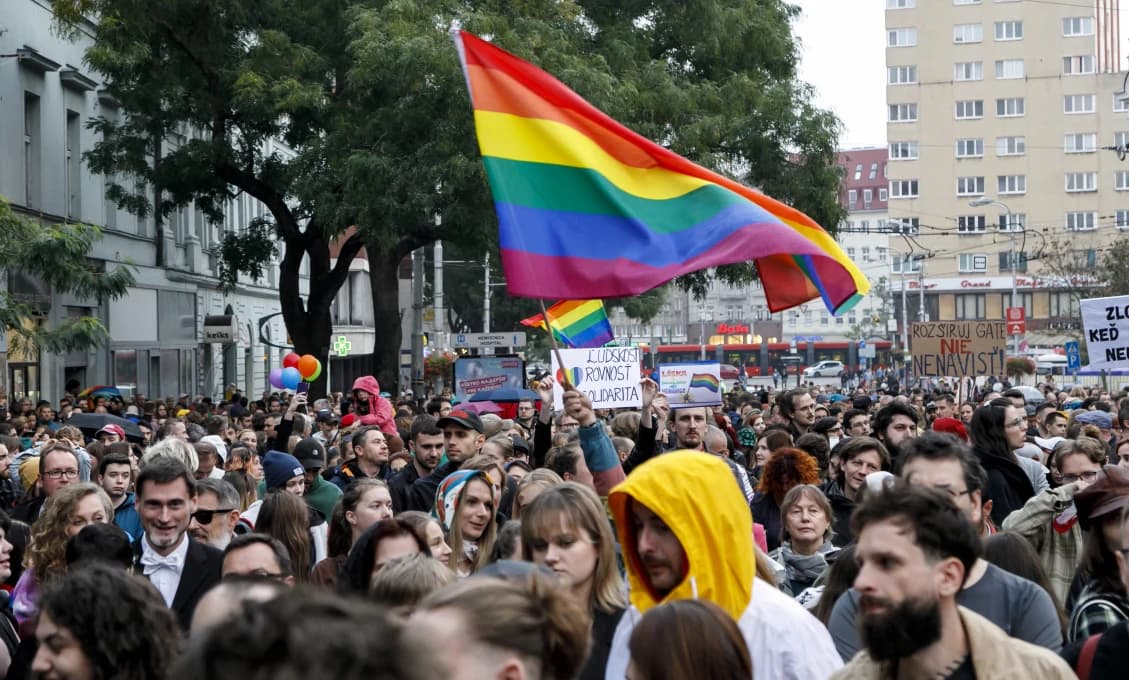 Dnes sa to už NEDÁ vziať späť! Pozrite si TVRDÉ slová Záborskej, Kollára či Matoviča na LGBTI komunitu