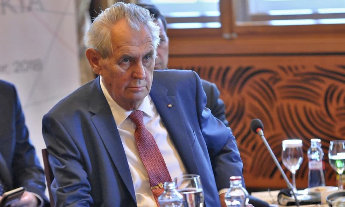 Zemanove memento: Prezident, ktorý chce zjednocovať spoločnosť, je pokrytec