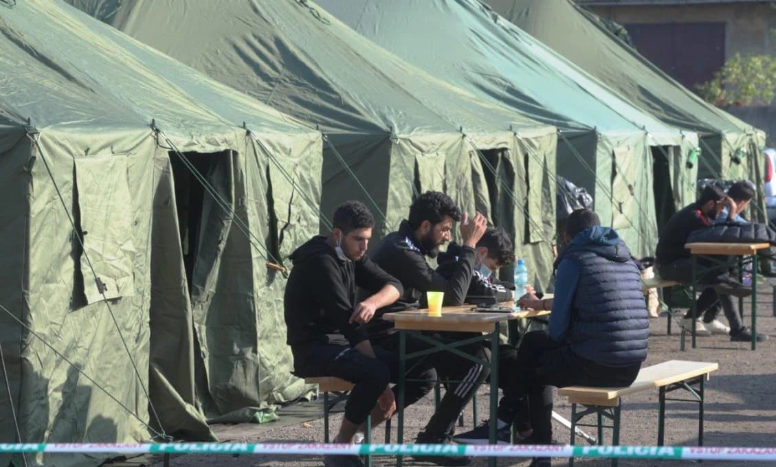 Všetko, čo chcete vedieť o NELEGÁLNEJ MIGRÁCII, ale bojíte sa opýtať