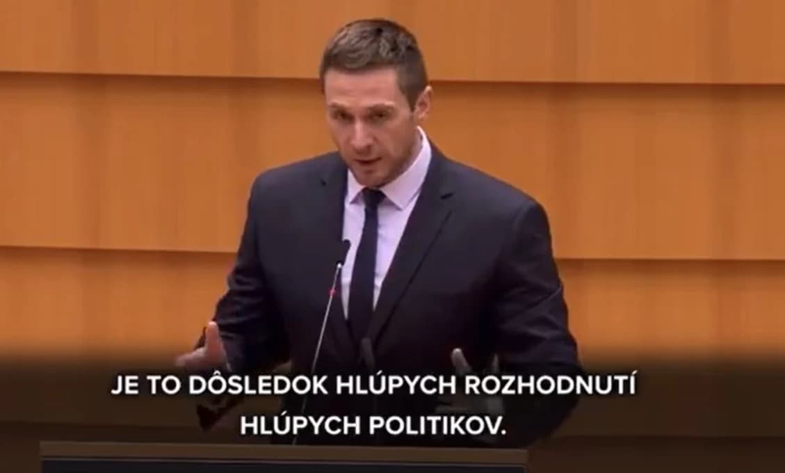 Táto energetická kríza je výsledkom hlúpych rozhodnutí hlúpych politikov, skonštatoval Uhrík (VIDEO)