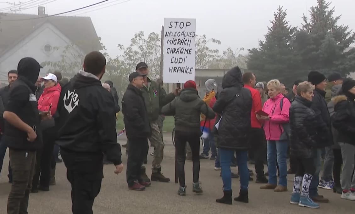 V Kútoch protestovali proti migrantom: Na týchto darmožráčov peniaze máme? Hanba