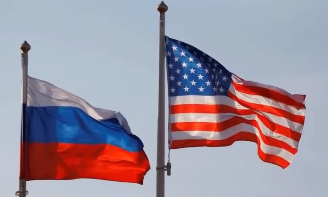 Ruskí a americkí predstavitelia neohlásene rokujú v Turecku, tvrdia ruské médiá