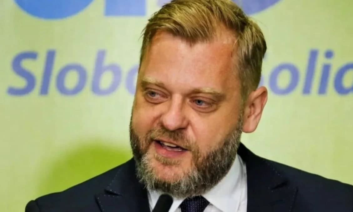 Taraba naložil Krúpovi: HOAXER a DEZINFORMÁTOR!