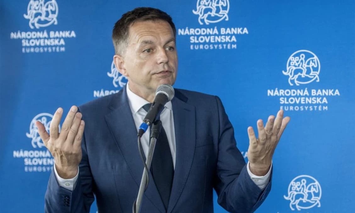NAKA znovu obvinila guvernéra NBS Petra Kažimíra