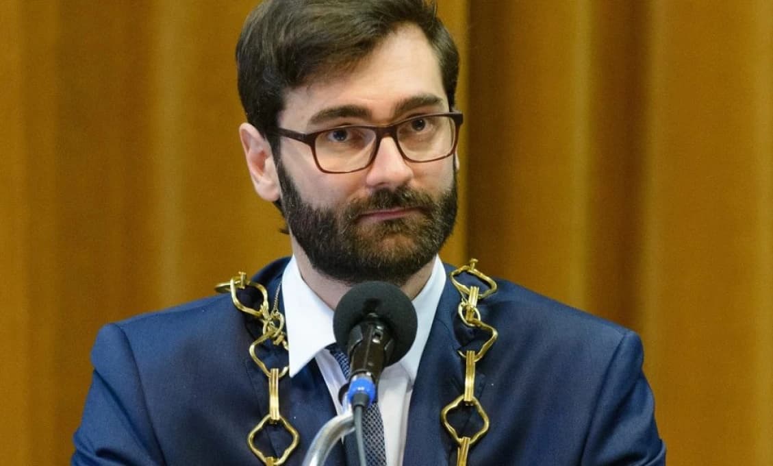 Toto tu ešte nebolo ! Primátor Nitry Hattas a Bödörovci