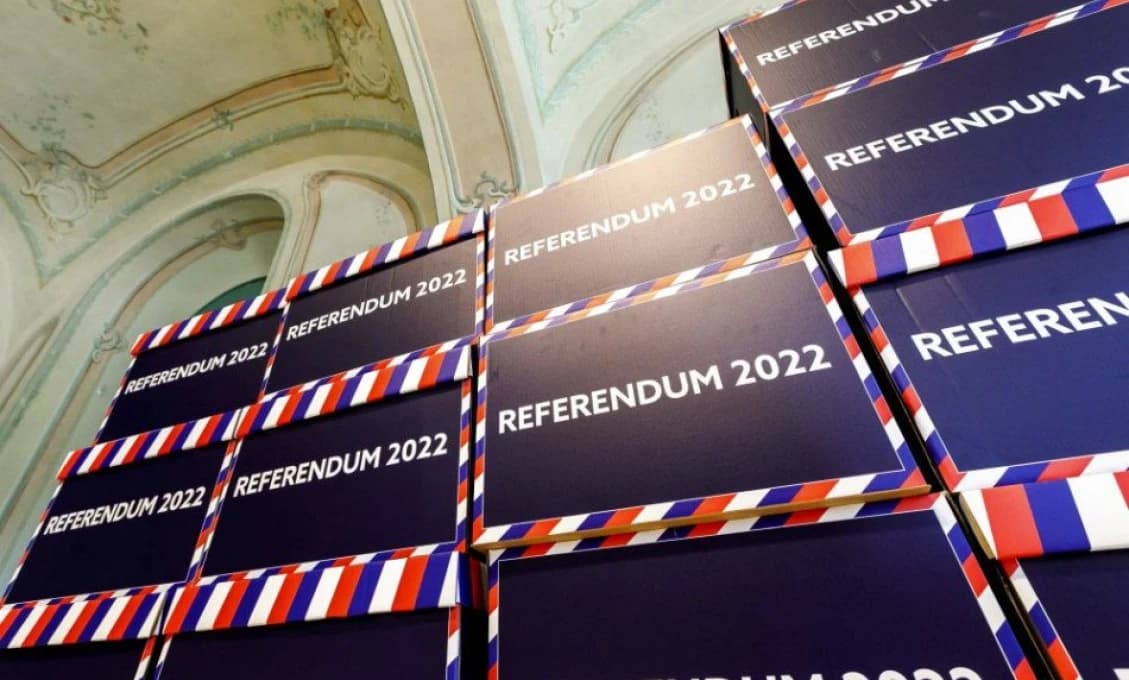 REFERENDUM: Zo zahraničia sa dá hlasovať poštou, NEZABUDNITE však na TOTO!