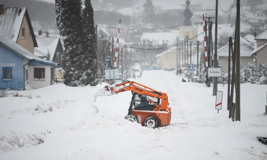 Galéria: Nepriaznivé počasie na východe Slovenska spôsobilo aj výpadky elektriny