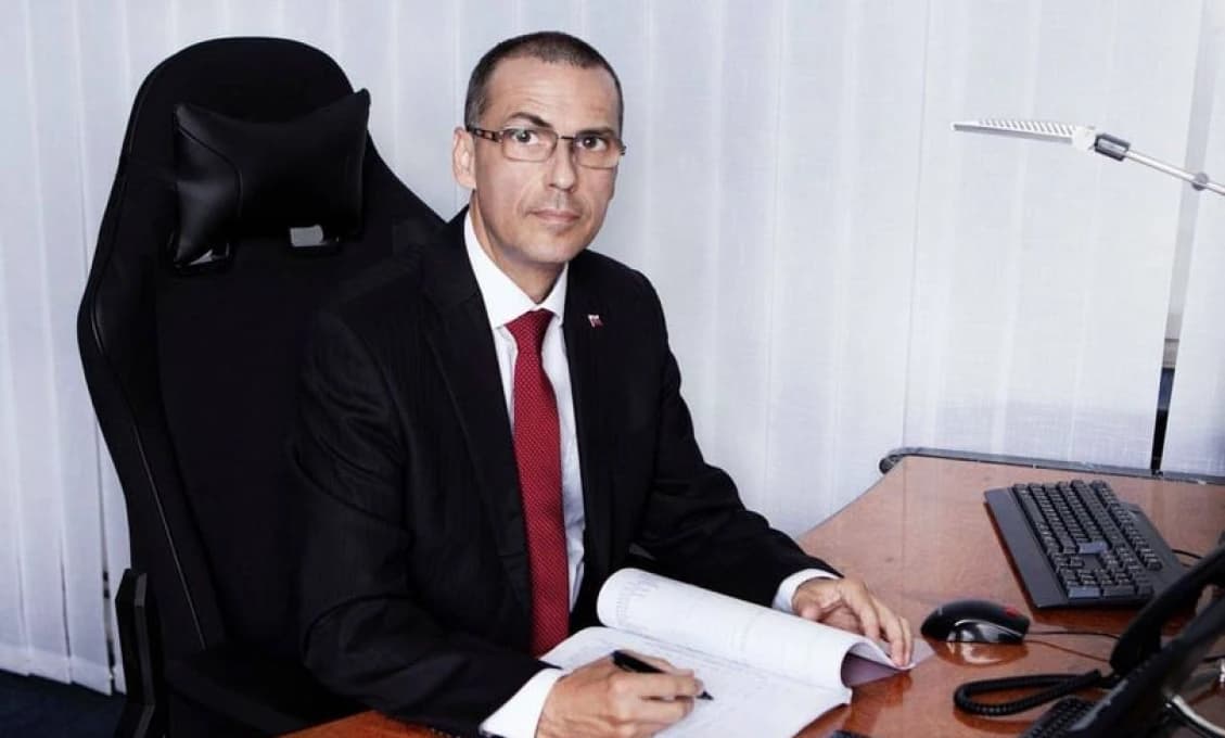 GP SR sa ohradzuje voči komentáru zástupcu šéfredaktora Denníka N