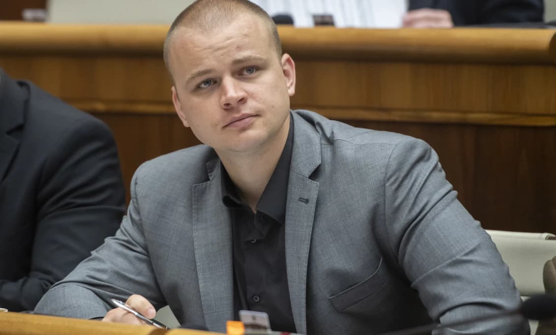 Mazurek ostro Vašečkovi: Vy, aj tá Kresťanská únia ste KRÁLI FARIZEJOV! (VIDEO)