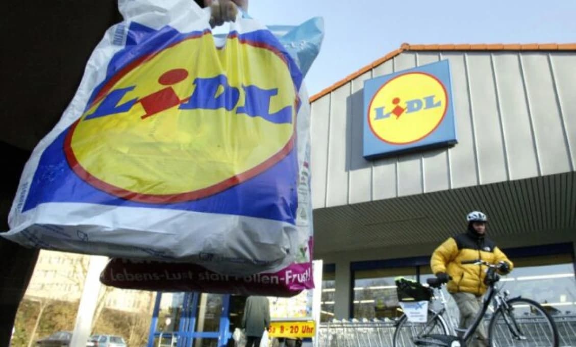 A JE TO TU! LIDL obmedzí mäsové výrobky, zameria sa na bielkoviny HMYZU!
